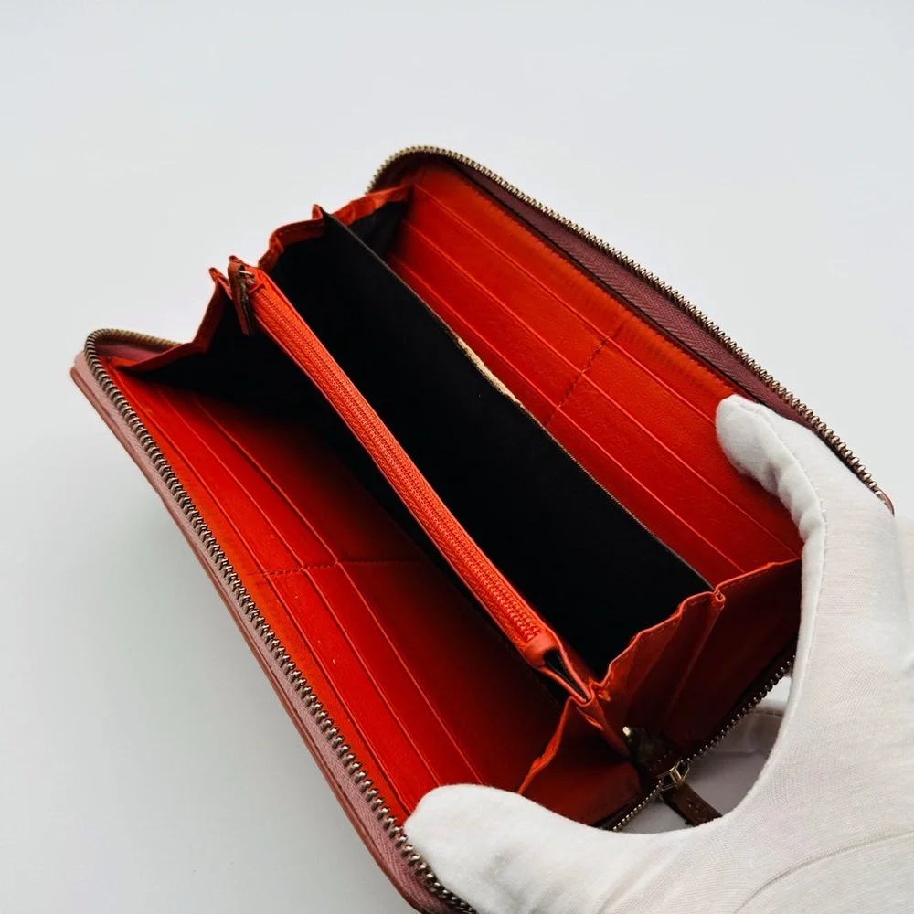 Gucci Zip Around Monogram Wallet - Picture 7 of 12